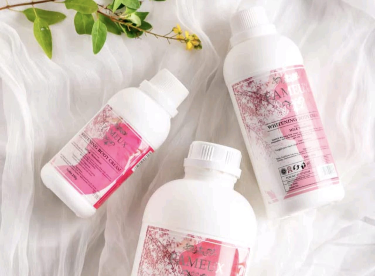 Cara Pemakaian Fameux Whitening Body Cream