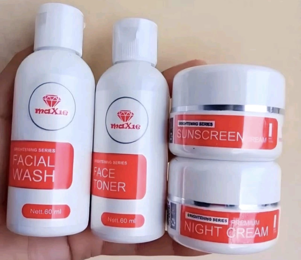 Apakah Maxie Glow Mengandung Merkuri