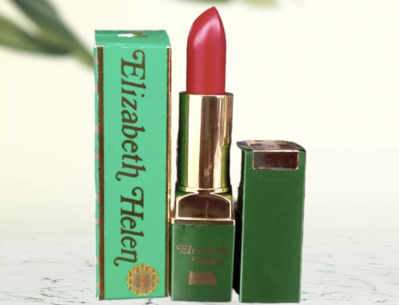 Warna Lipstik Elizabeth Helen yang Bagus