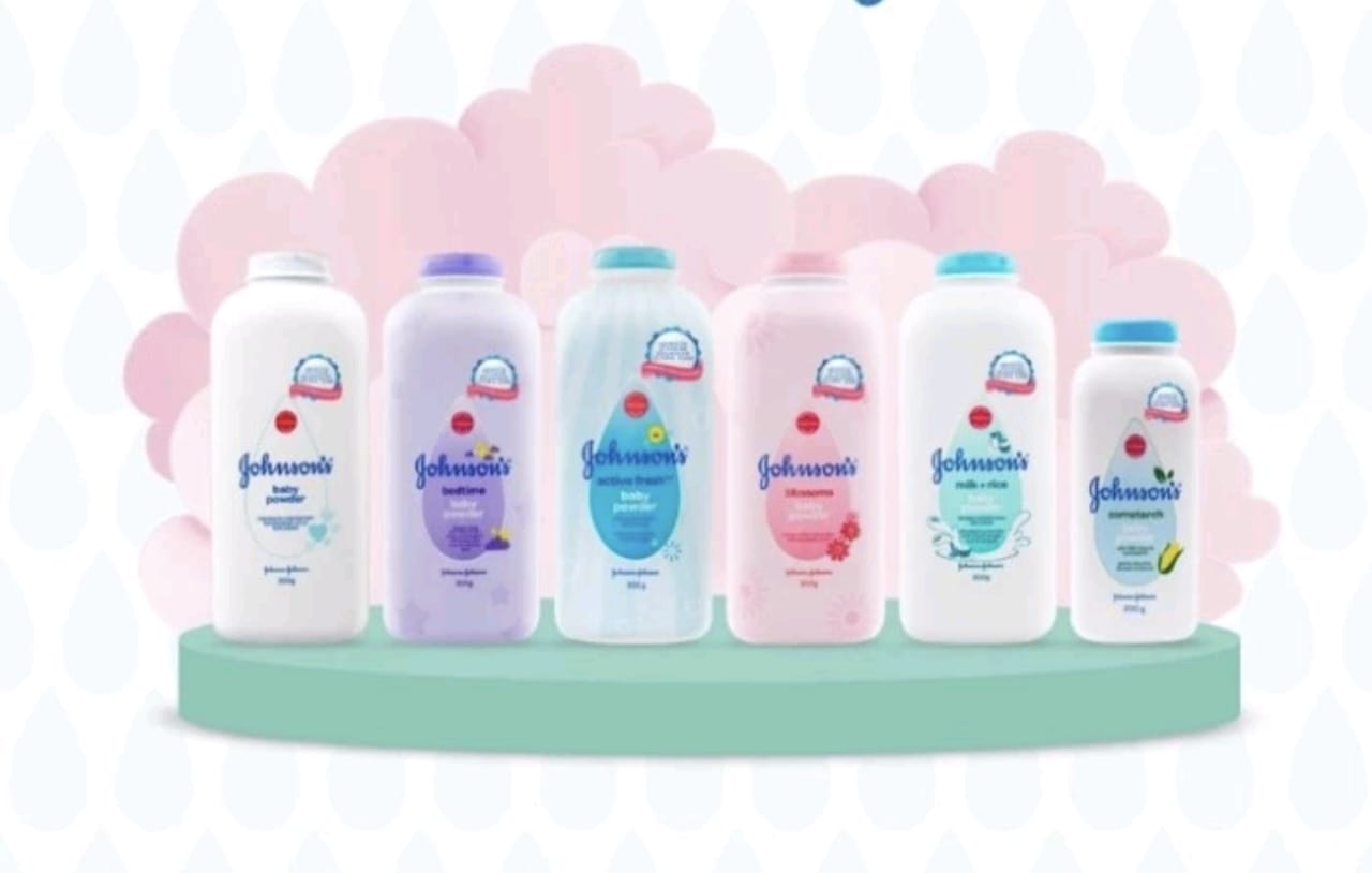 Cara Membuat Masker Bedak Bayi dengan Air Biasa