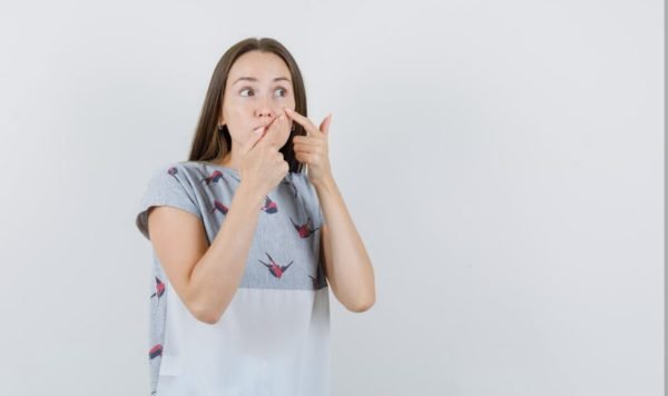 Basic Skincare untuk Kulit Berjerawat, Ini Dia 5 Rekomendasi Terbaiknya