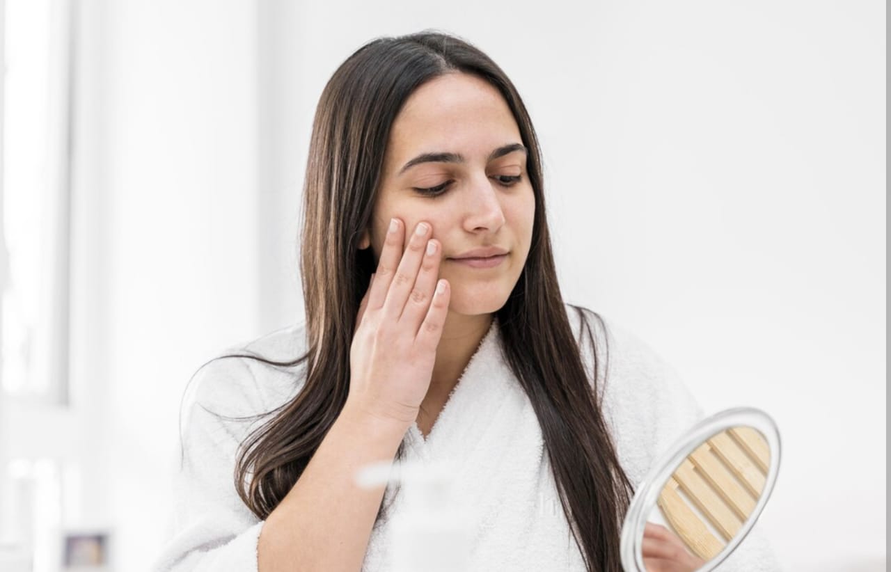 Skincare yang Cocok untuk Kulit Berminyak dan Berjerawat