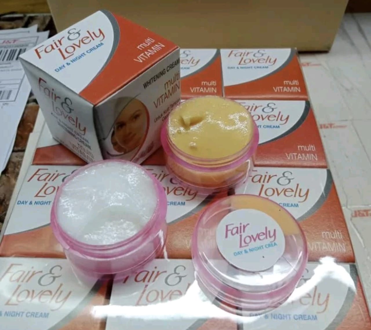 Manfaat Cream Siang Malam Fair and Lovely