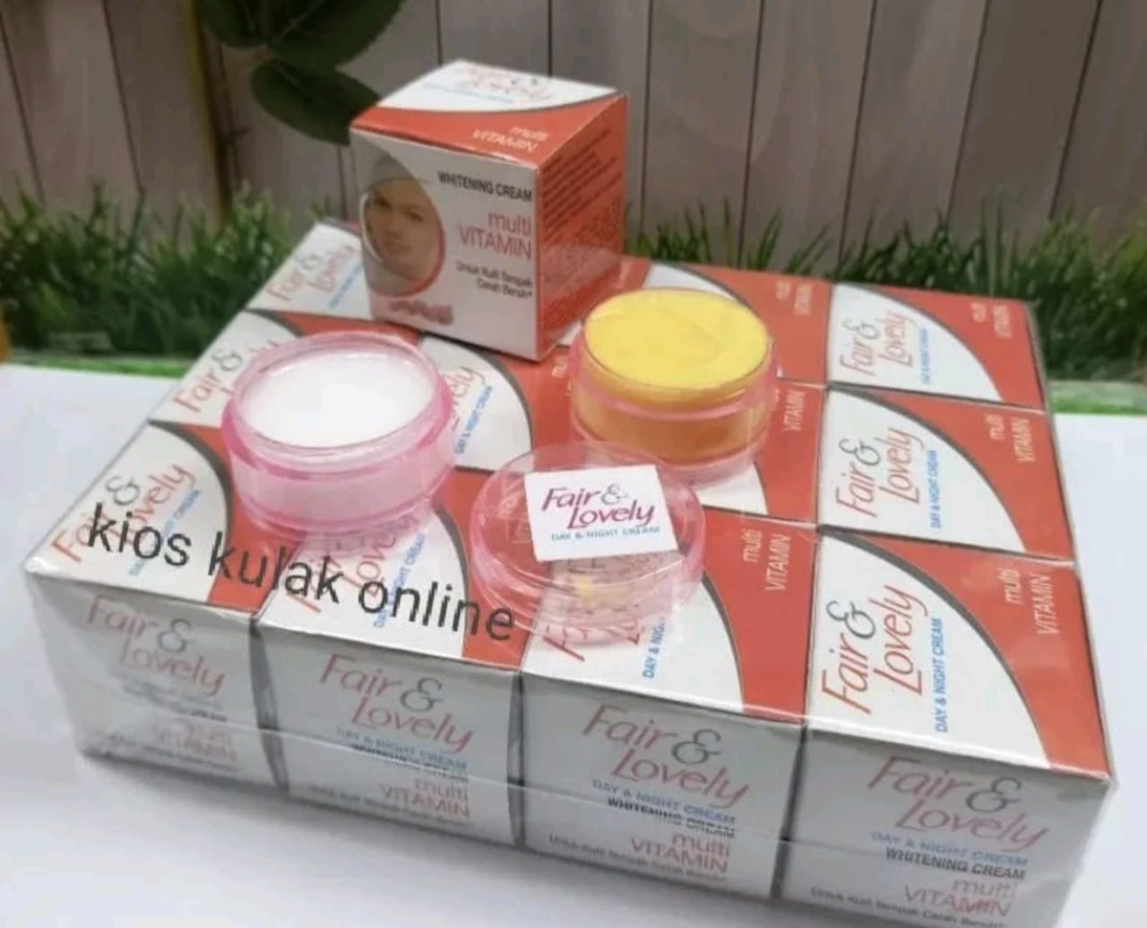 Manfaat Cream Siang Malam Fair and Lovely