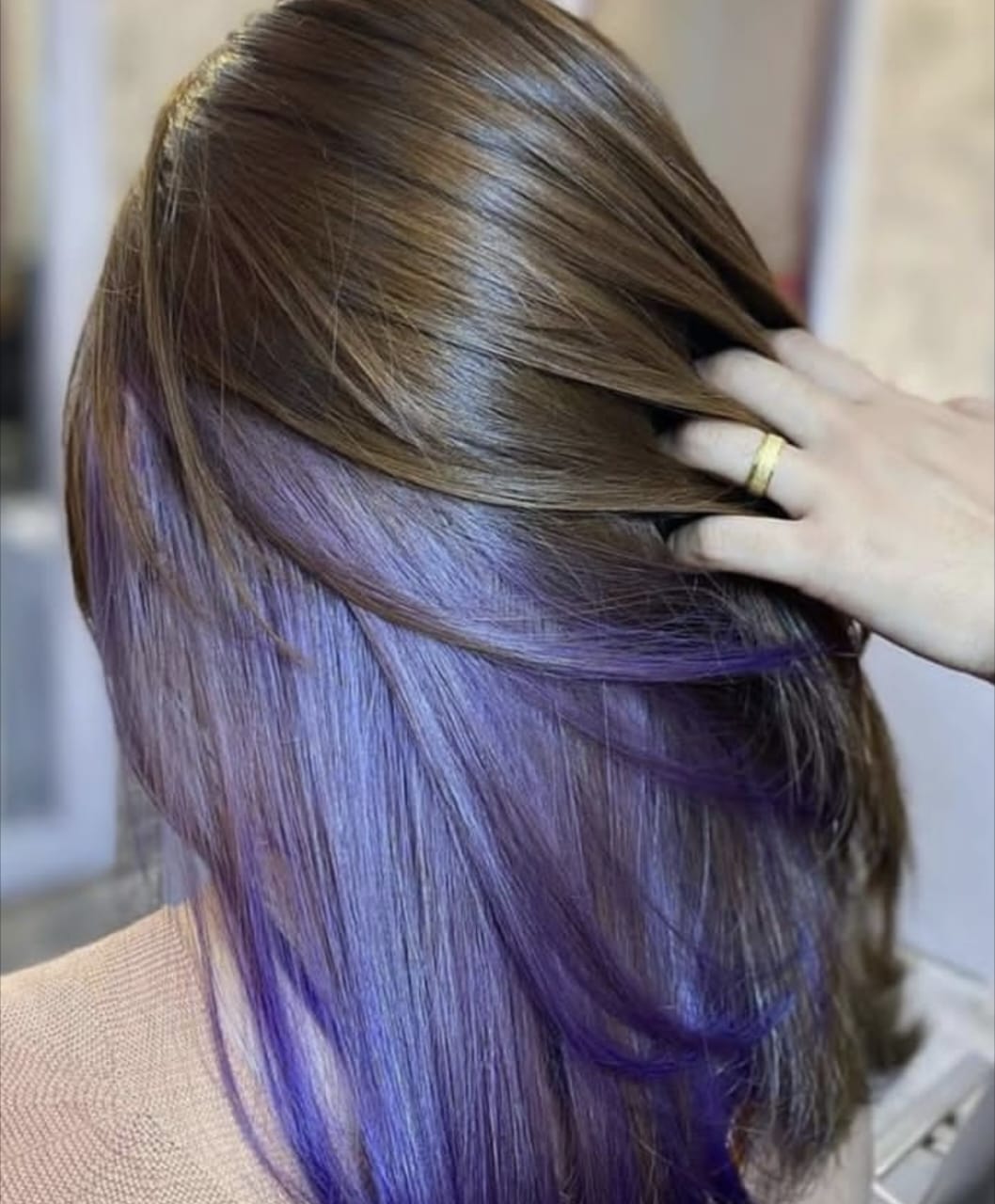 Warna Rambut untuk Kulit Putih Wajah Bulat