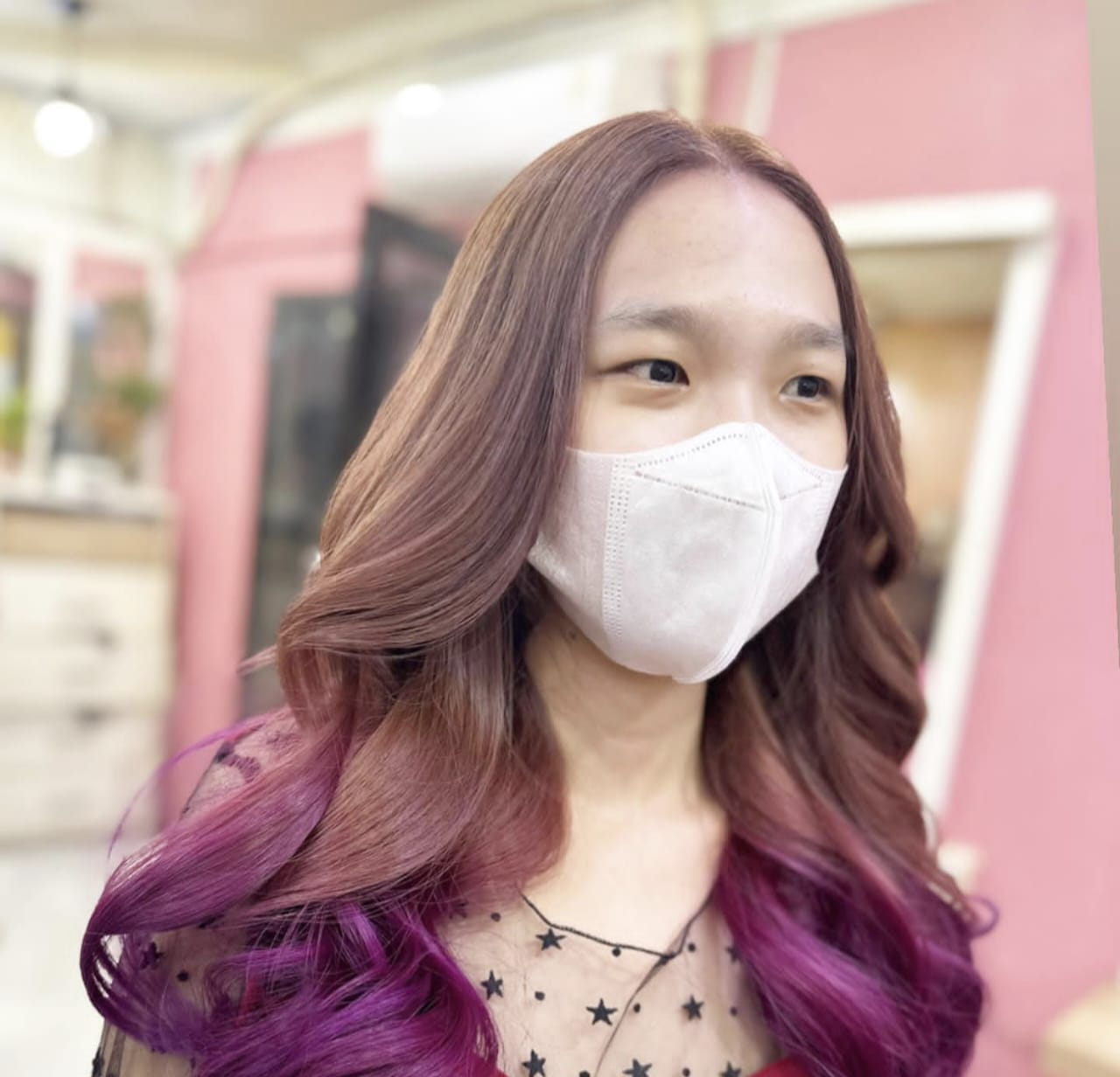 Warna Rambut untuk Kulit Putih Wajah Bulat