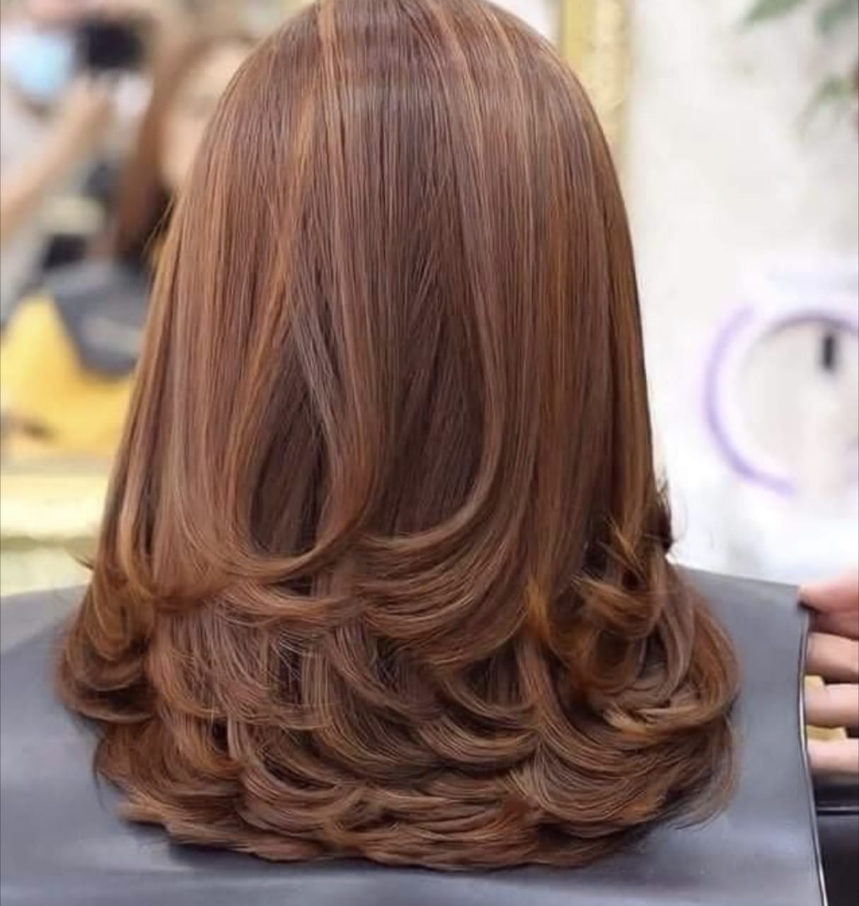 Warna Rambut untuk Kulit Putih Wajah Bulat