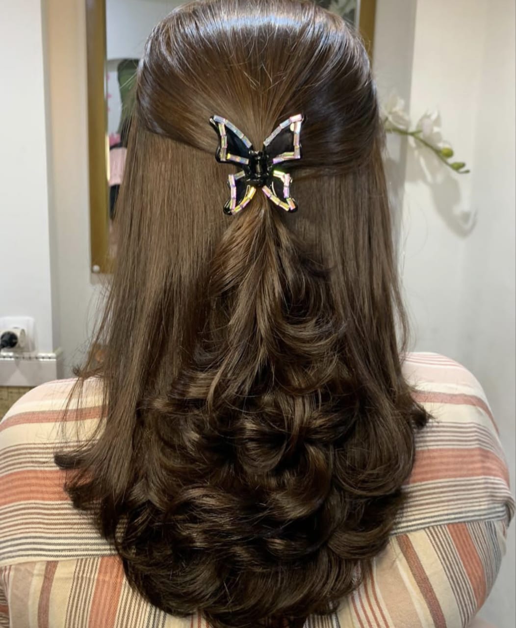 Warna Rambut untuk Kulit Putih Wajah Bulat