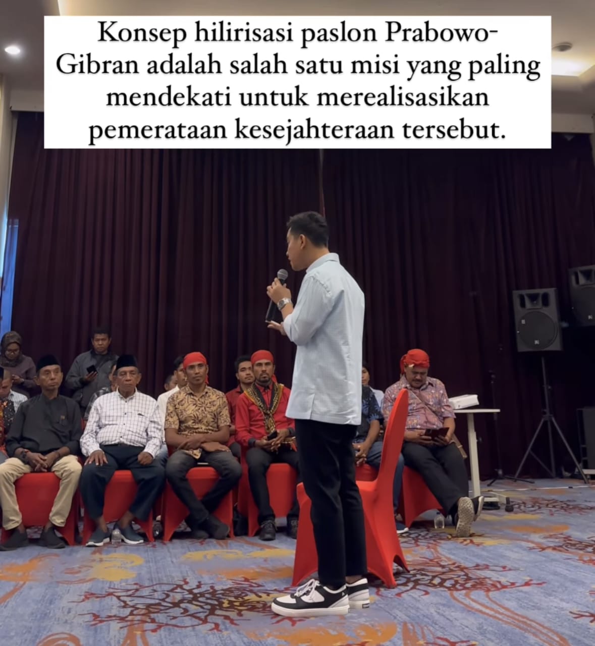 Awkarin Bersama Raffi Ahmad Saat Dukung Gibran