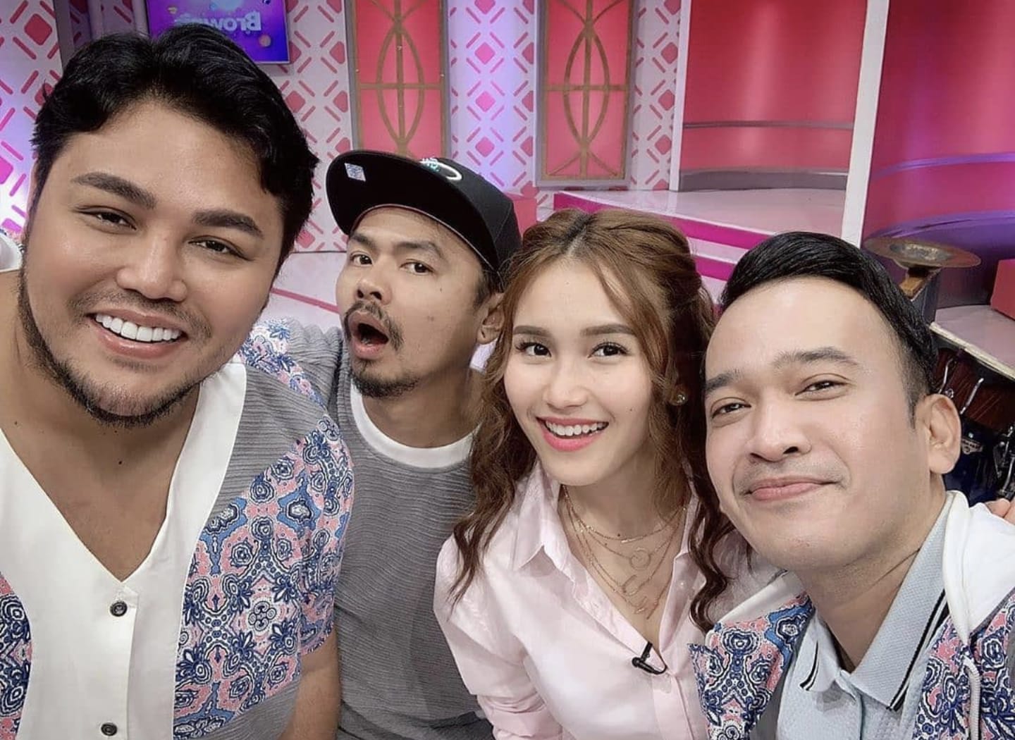 Perpisahan Haru Ivan Gunawan dari Brownis