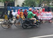 Forum IKM Jatim Cabang Bojonegoro Bagi-Bagi Takjil