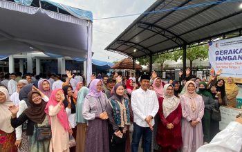 Safari Ramadhan Bojonegoro Gerakkan Ekonomi Lewat Bazar dan GPM