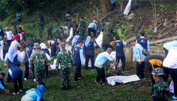 Gerakan Kerja Bakti Wujudkan Bojonegoro ASRI