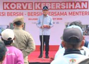 Ke Bojonegoro, Menteri LH Hanif Faisol Pimpin Korve Kebersihan di Pasar Wisata